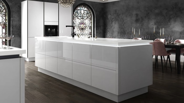 Intelliga Esker Ice Kitchen with an island