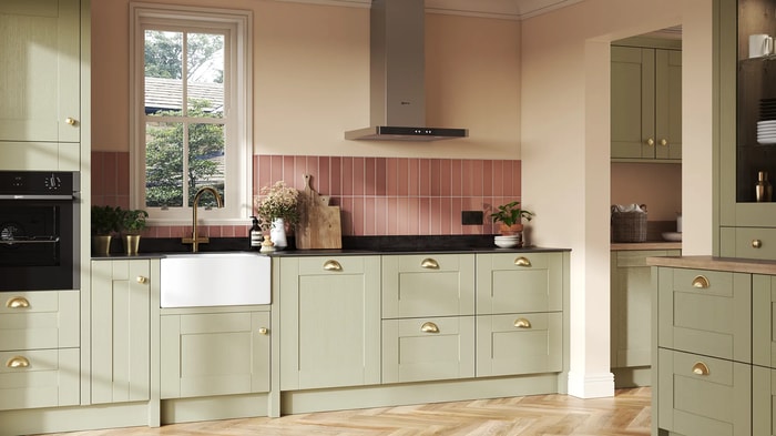 Milton Sage Kitchen with integrated hob and hood