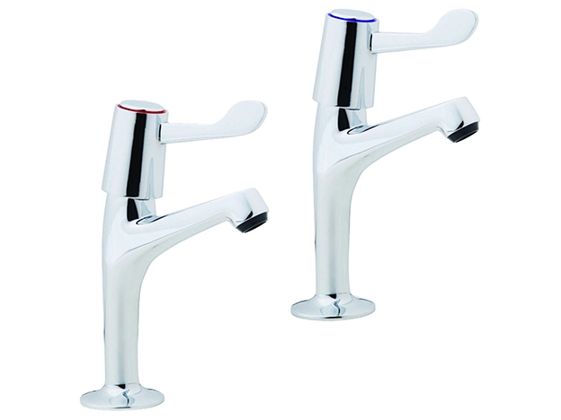 Kitchen Pillar Taps